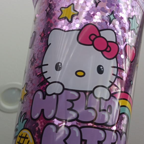 NWT Hello Kitty Print Glitter Pink Tumbler 32oz - Picture 3 of 5